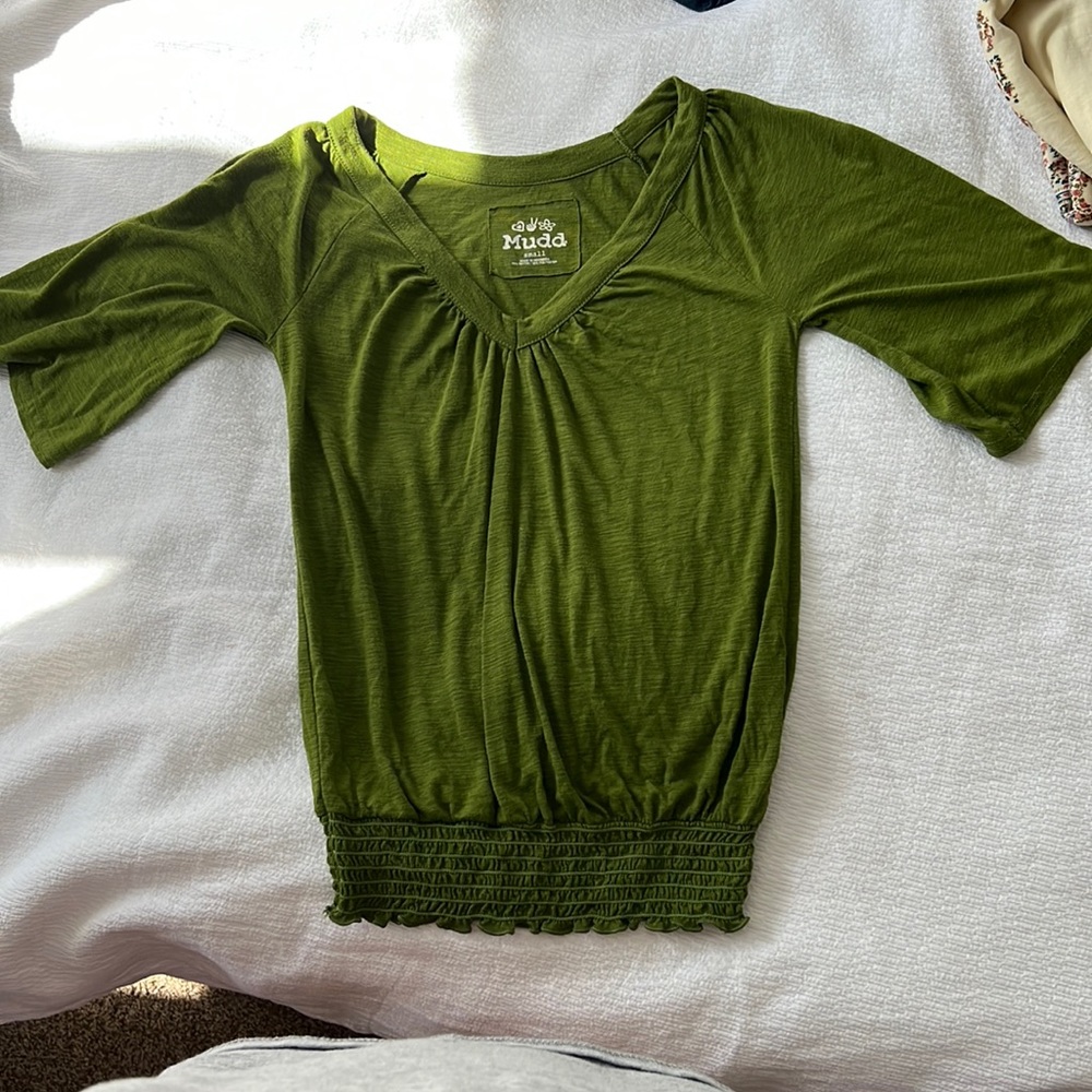 Mudd Green Mid Sleeve V Neck Top